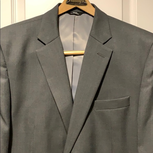 HAGGAR tailored fit travel performance suit jacket - Picture 2 of 8